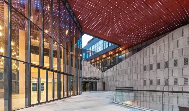 上；破医匕缎禄-民生-洋泾船埠地域概想规划,优良奖-城市设计类